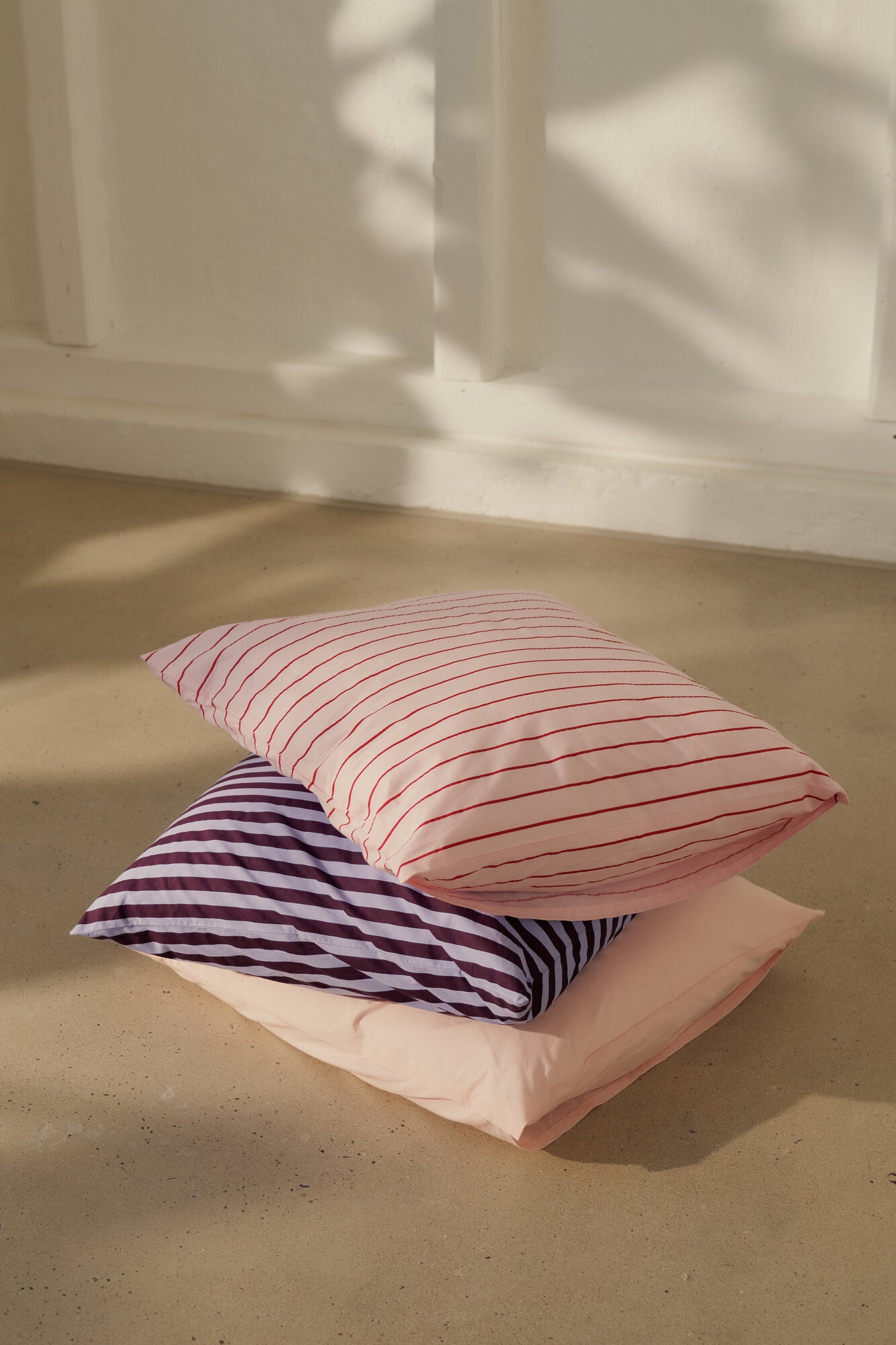 Percale hovedpudebetræk, 60x63 cm – Wine & Lavender blue